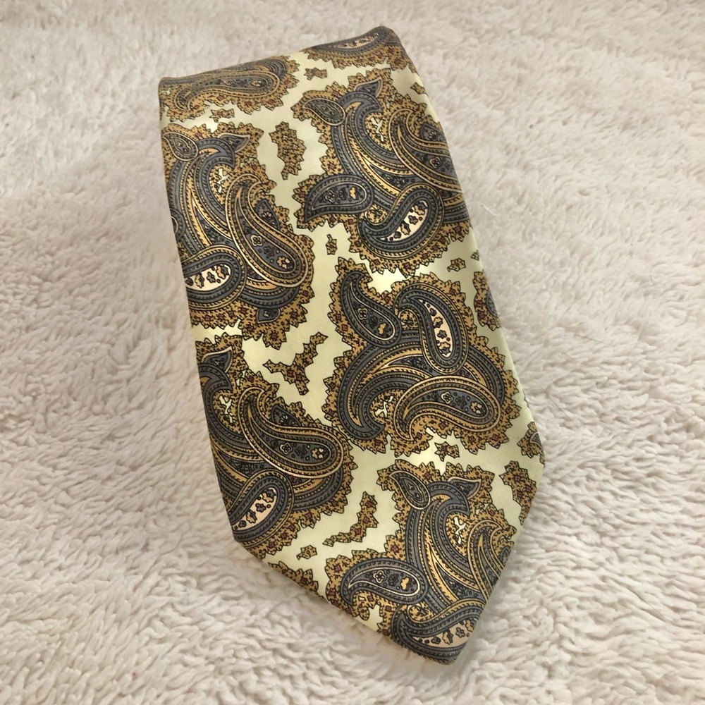 Liberty of London silk tie, warm ivory and taupe-gray paisley